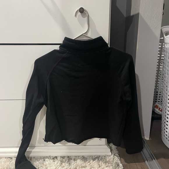 cropped champion half zip - Picture 2 of 2